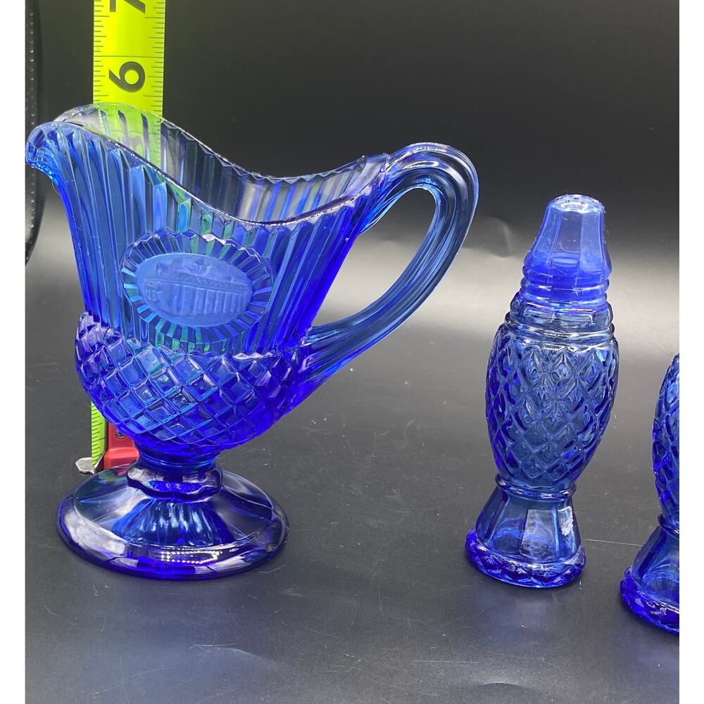 Vtg Avon Cobalt Blue small Pedestal Pitcher Creamer Salt & Pepper Set - Picture 5 of 7